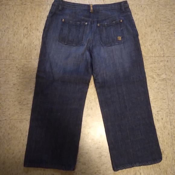 St John Cropped Jeans, Size 12 - Picture 6 of 16